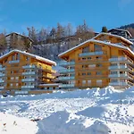 Apartment Apartment Domaine Des Reines D1A By Interhome