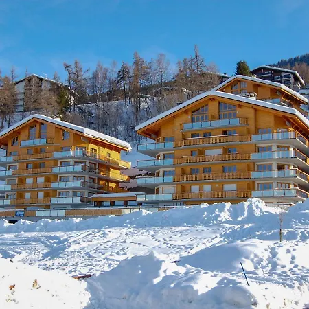Apartment Apartment Domaine Des Reines D1A By Interhome