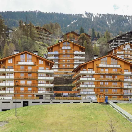 Apartment Domaine Des Reines D1a By Interhome