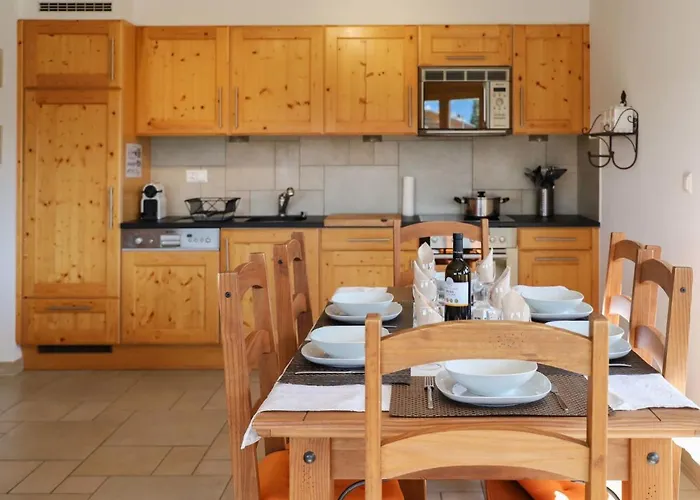 Апартаменты Apartment Domaine Des Reines D1A By Interhome Нанда